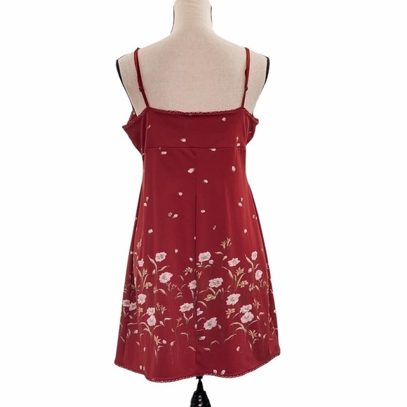 BCBGENERATION Red Floral Mini Sleeveless Dress - Picture 2 of 13